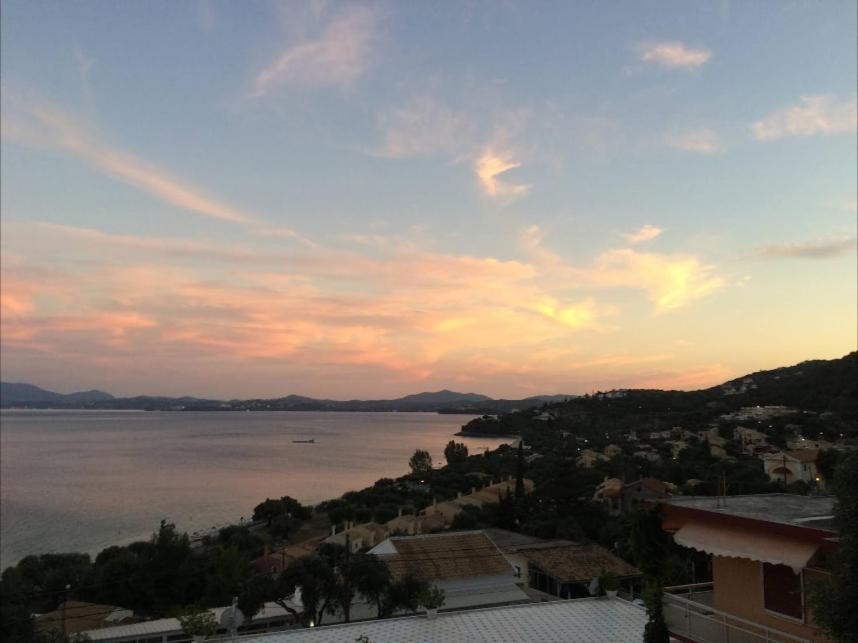 Apartamento Vasiliki Seamemories Barbati Exterior foto